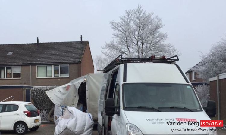 Direct besparen met dak- en bodemisolatie woning te Steenwijk